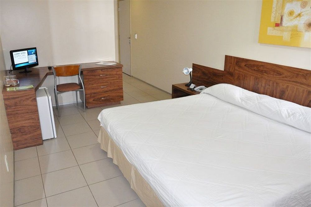 D8 Hotel Express ฟอร์ตาเลซา ภายนอก รูปภาพ